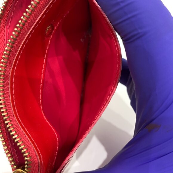 Louis Vuitton Red Vernis Key Cles Sku#84558 - Picture 8 of 12